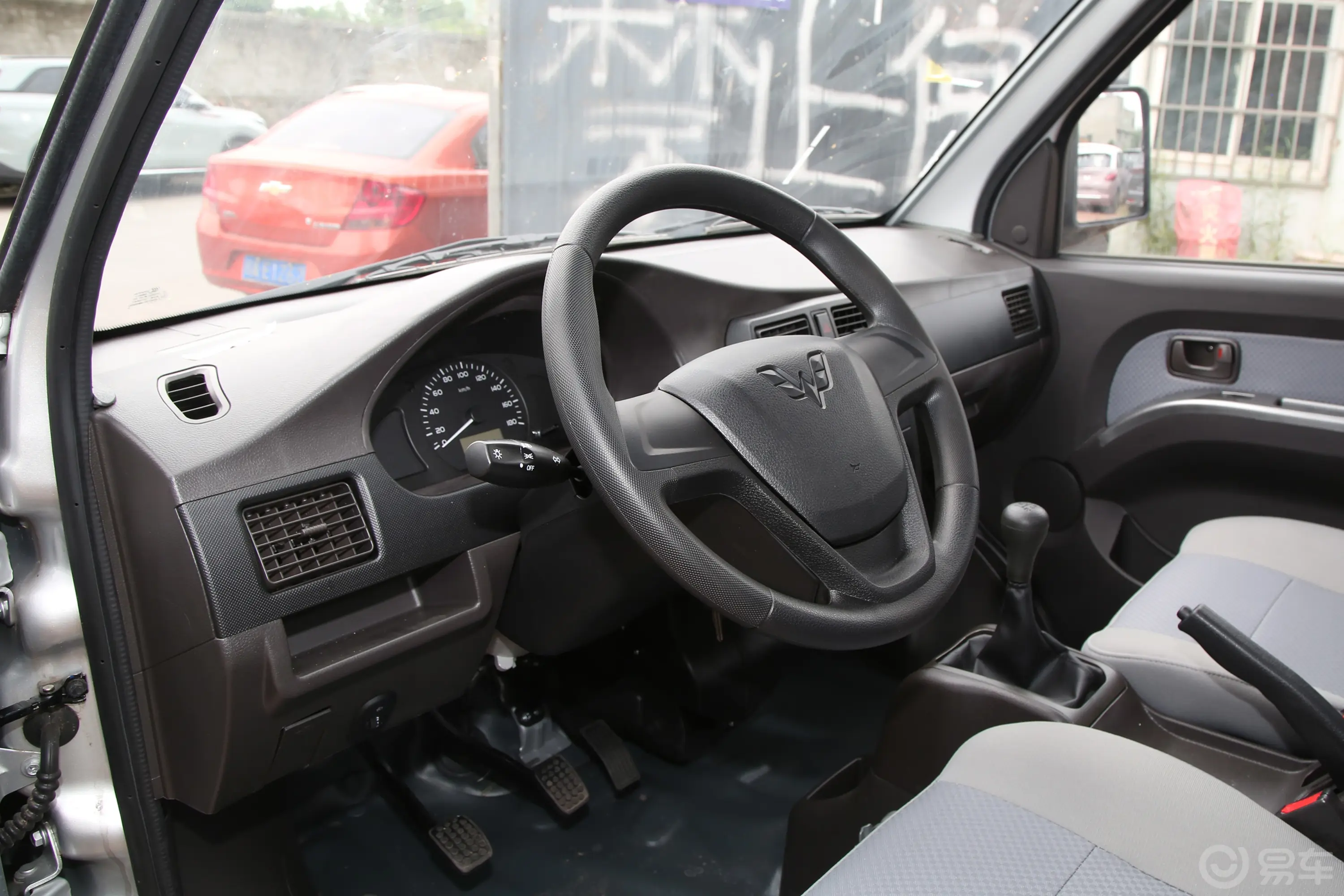 五菱荣光小卡1.5L 单排基本型 2座副驾驶座椅