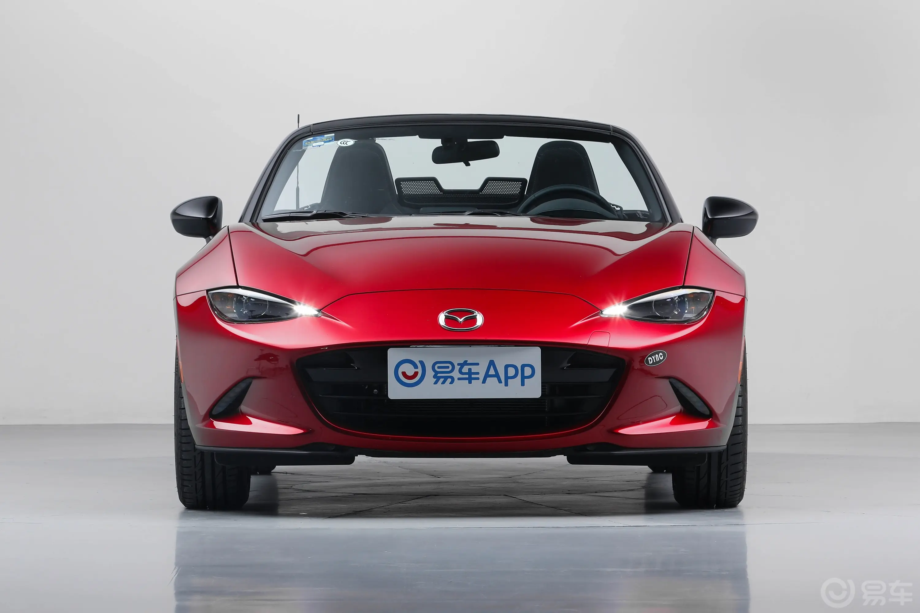 马自达MX-5MIATA SPORT 手动 软顶敞篷版敞篷状态