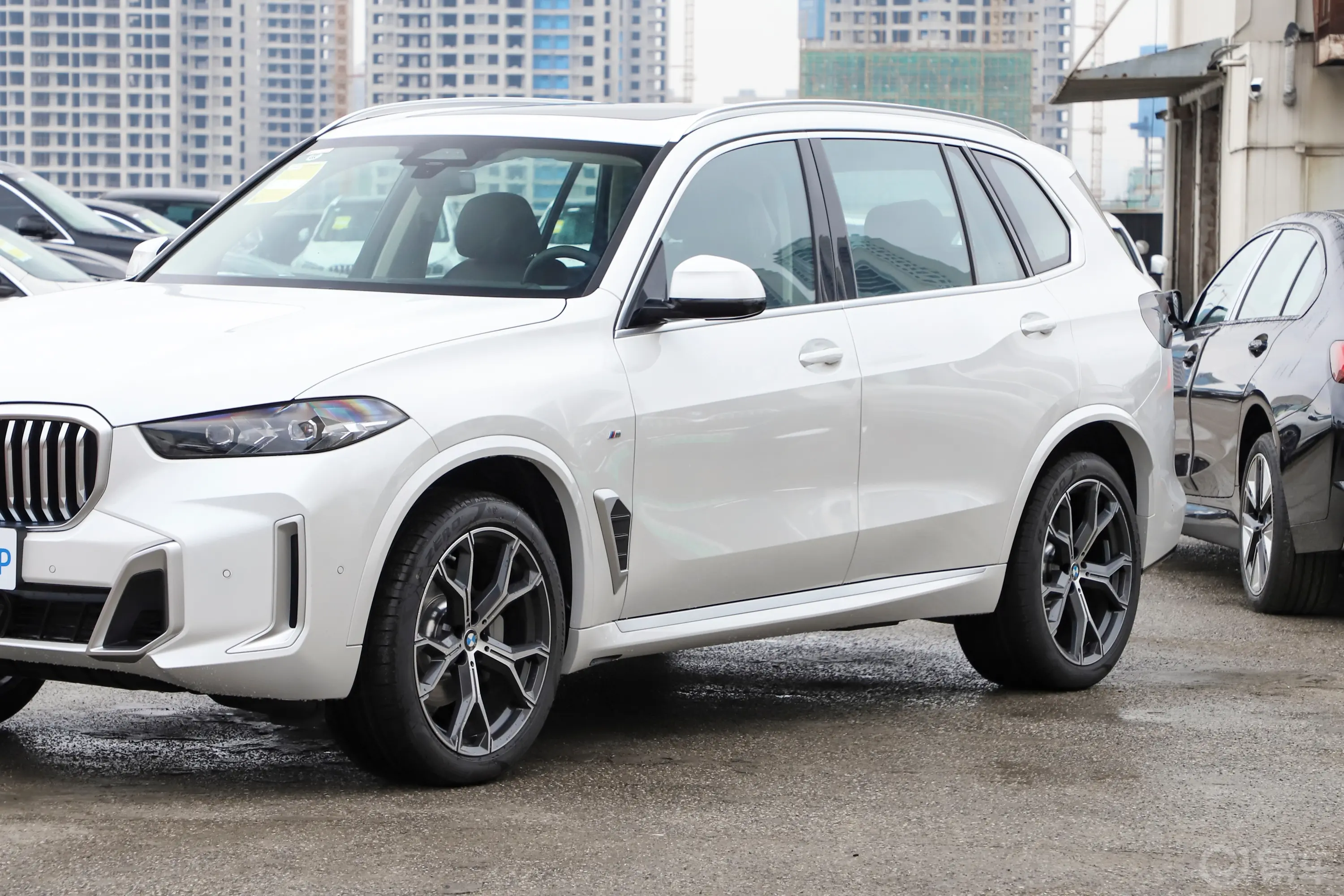 宝马X5xDrive30Li M运动套装外观细节