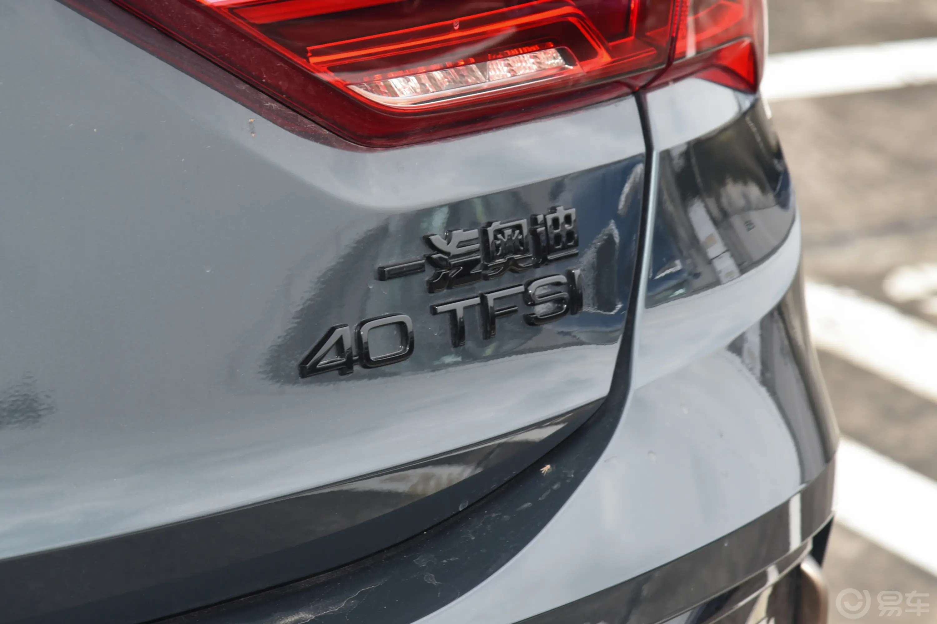 奥迪Q3 Sportback40 TFSI RS套件燃速型外观细节