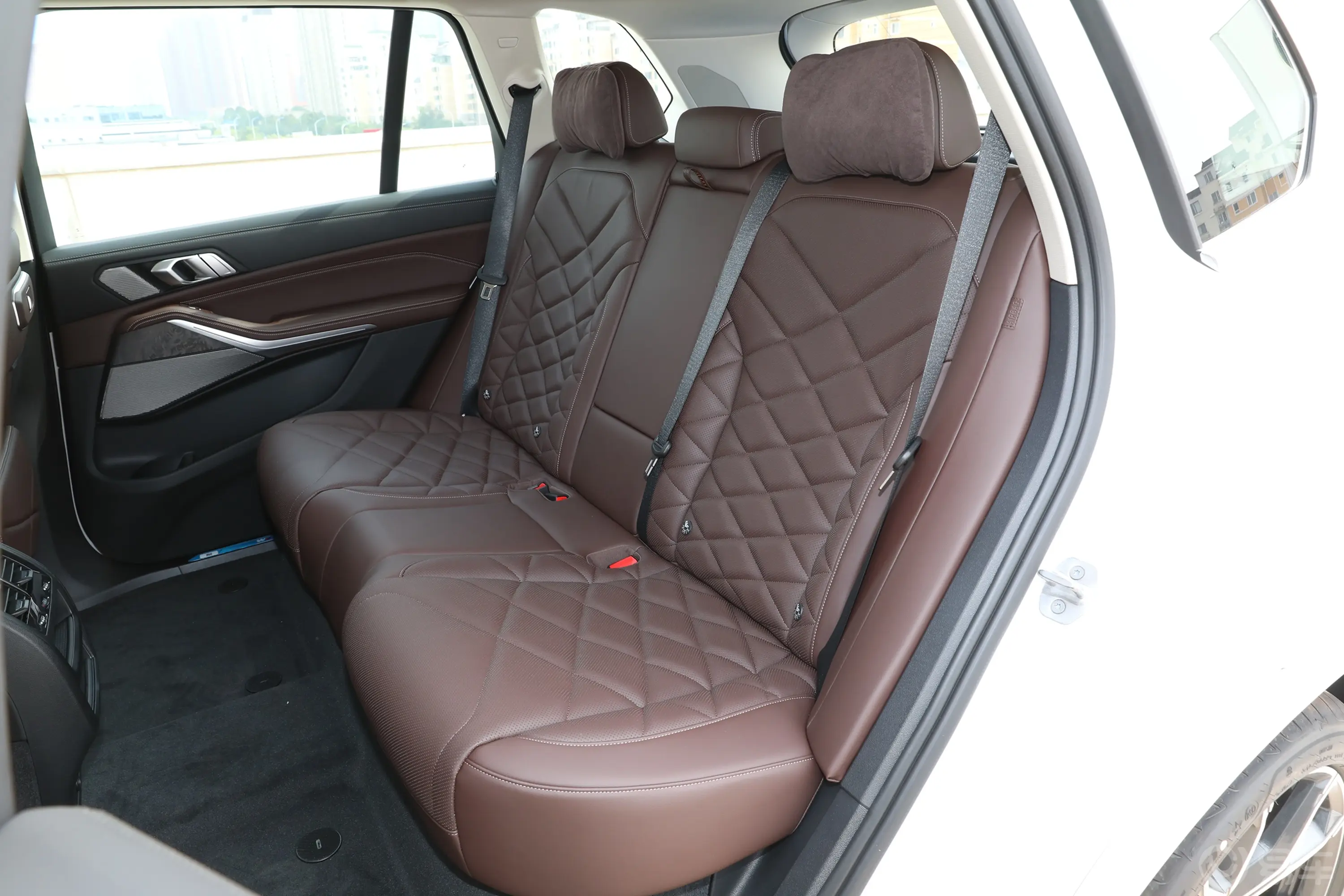 宝马X5xDrive30Li 尊享型M运动套装后排座椅