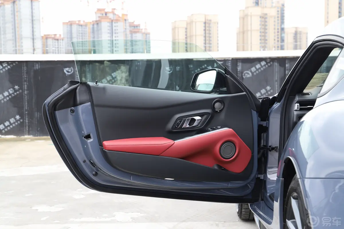SUPRA改款 GR SUPRA 3.0T 标准型驾驶员侧前车门