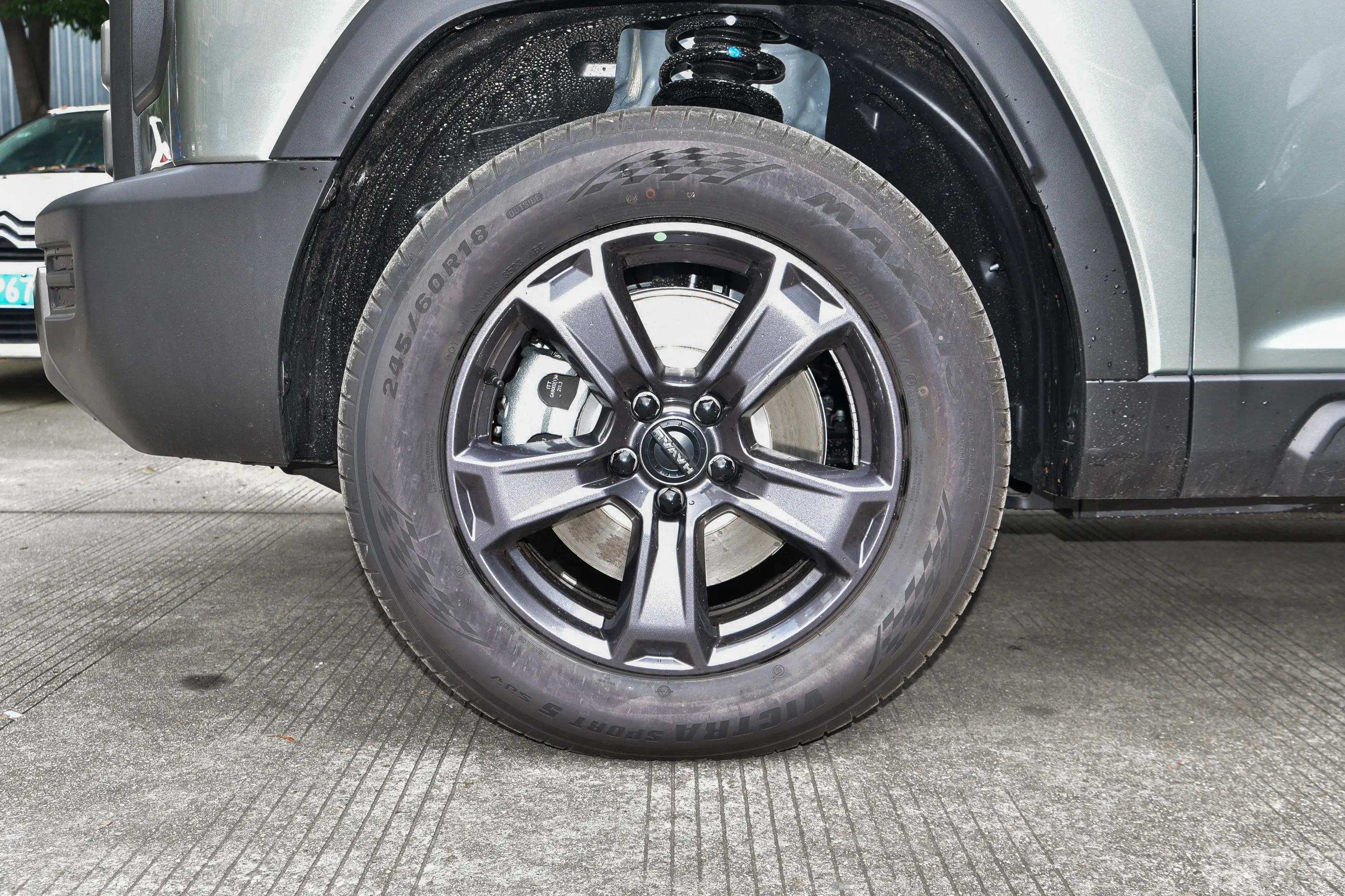 哈弗猛龙PHEV1.5T 102km 探索版前轮毂造型
