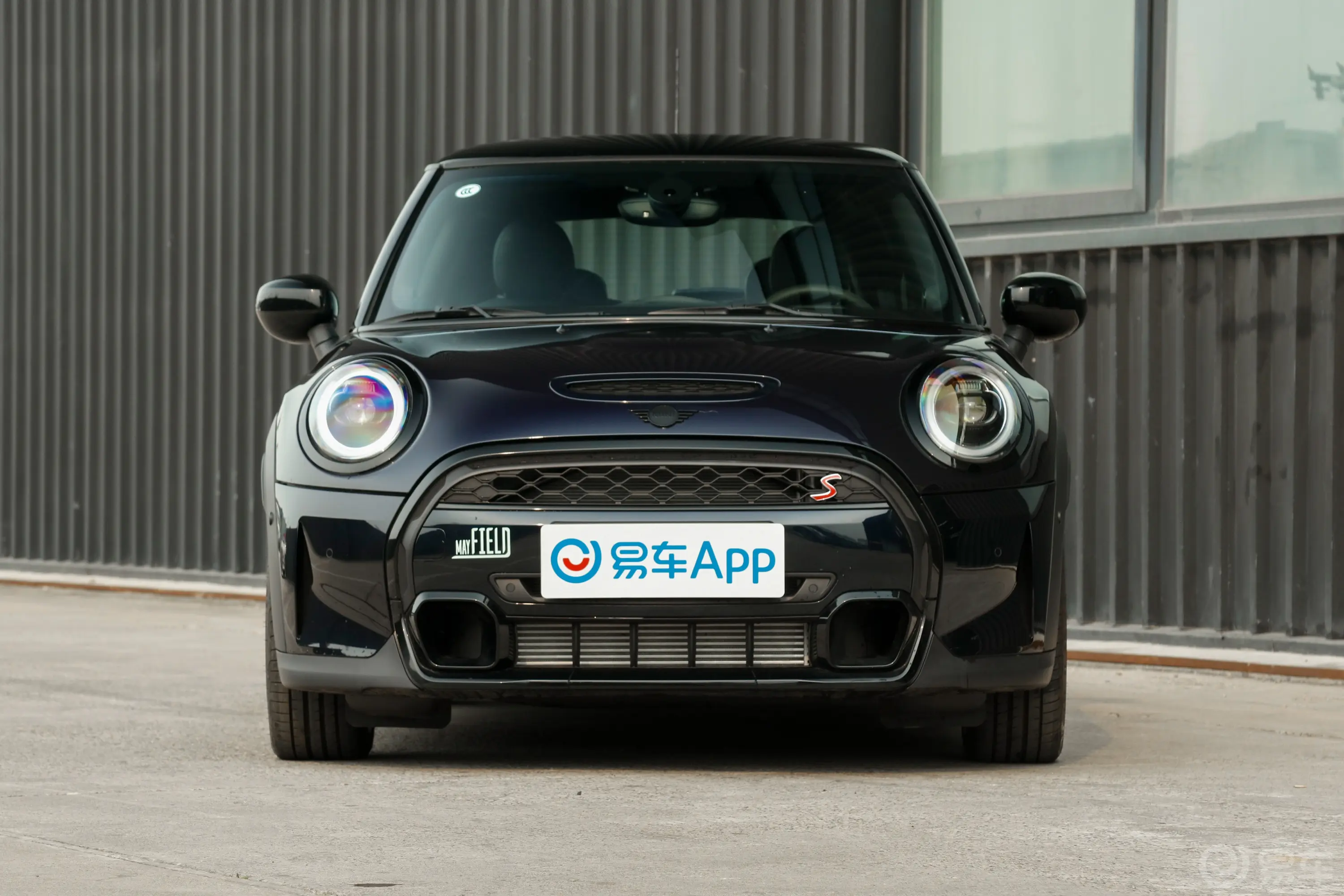 MINI2.0T COOPER S 紫夜出逃特别版正前水平