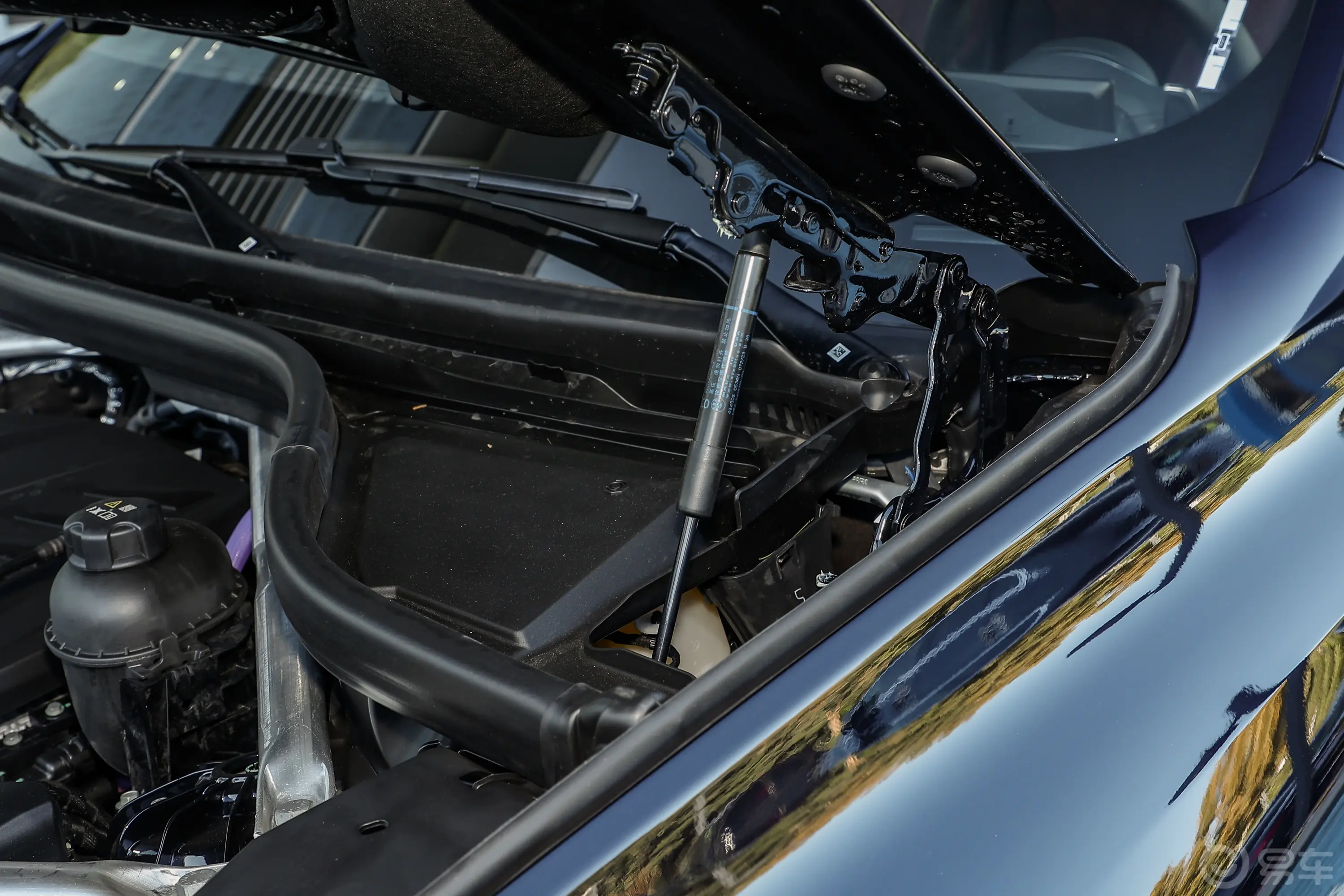 宝马X6改款 xDrive40i M运动套装动力底盘