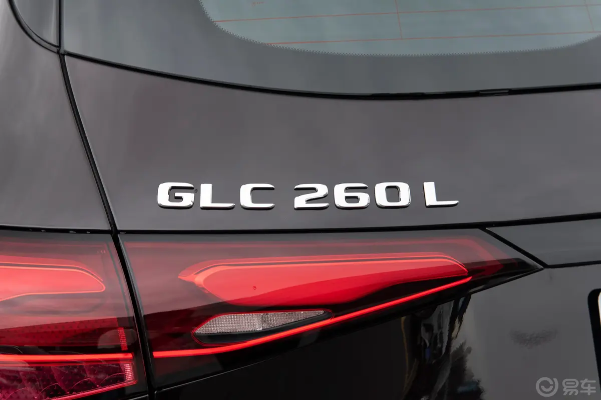 奔驰GLC改款 GLC 260 L 4MATIC 豪华型 5座外观细节