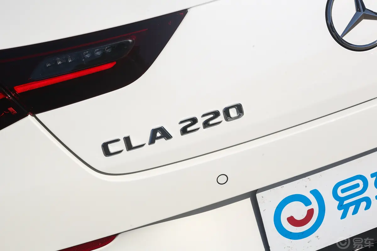 奔驰CLA级CLA 220外观细节