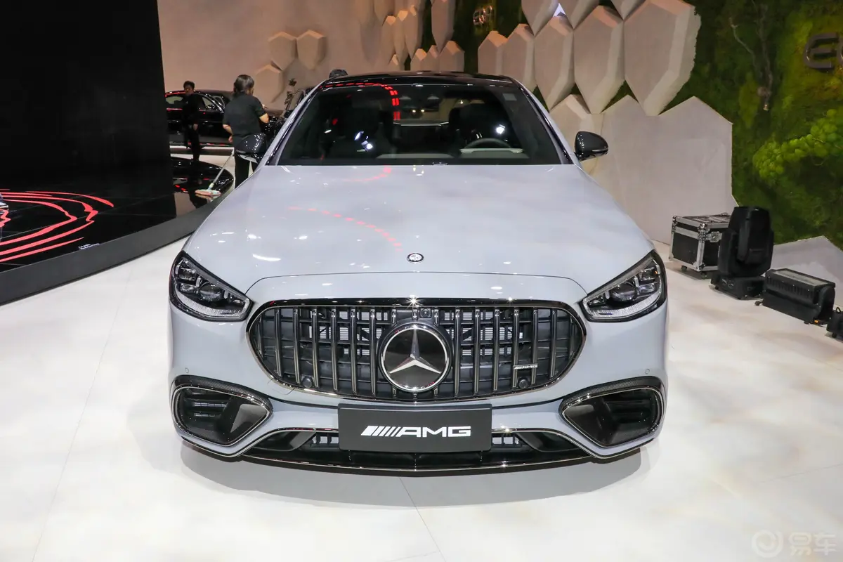 奔驰S级 AMG 新能源AMG S 63 L E PERFORMANCE外观