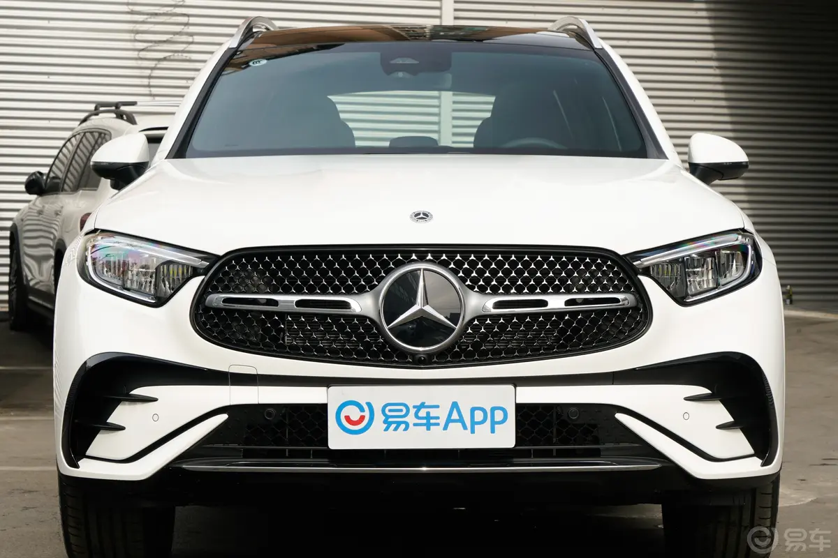 奔驰GLC改款 GLC 260 L 4MATIC 动感型 5座外观细节