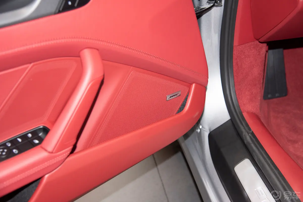 保时捷911Carrera 4 Cabriolet 3.0T音响和品牌