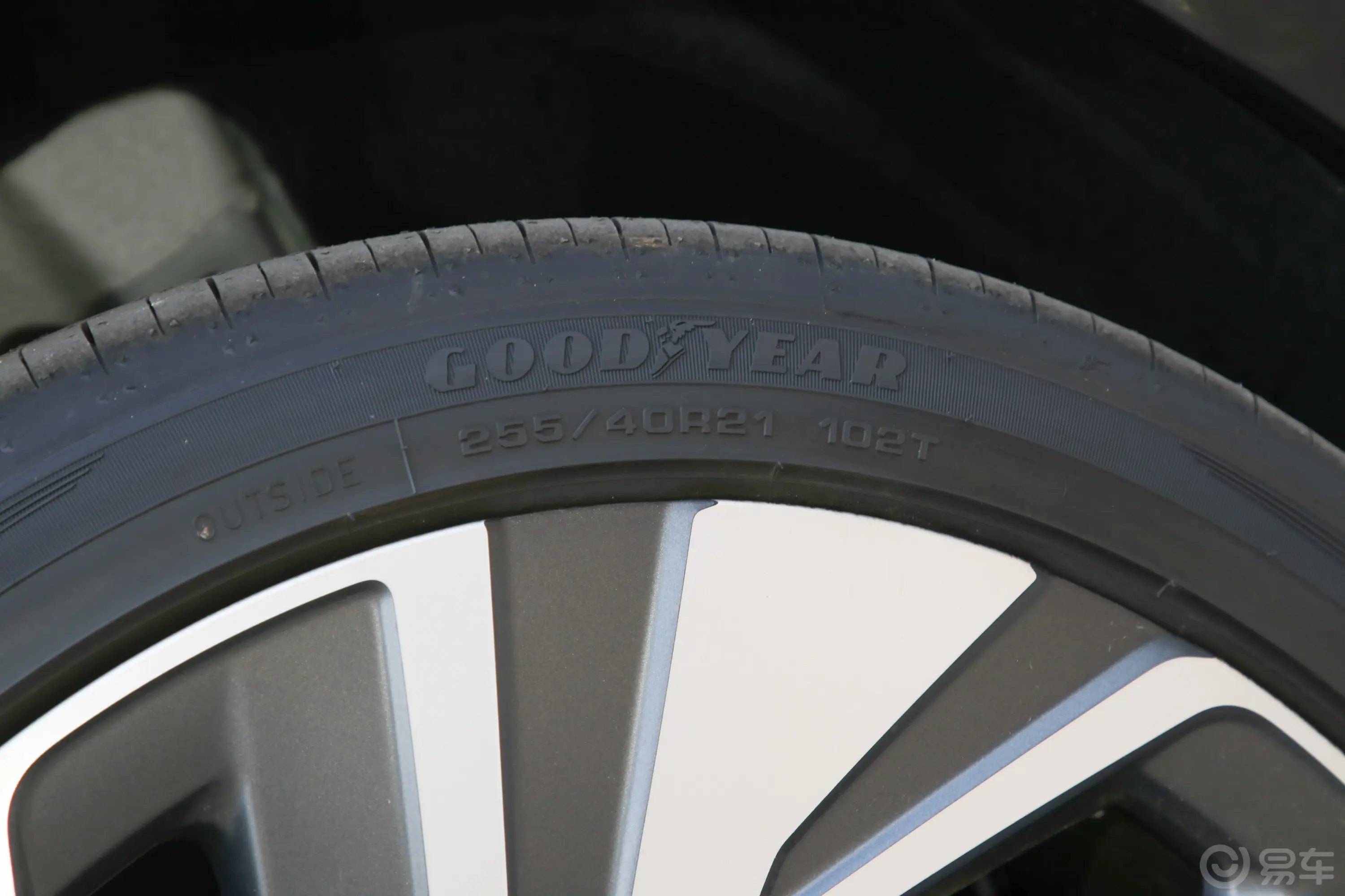 ID.4 CROZZ560km 四驱PRIME版动力底盘