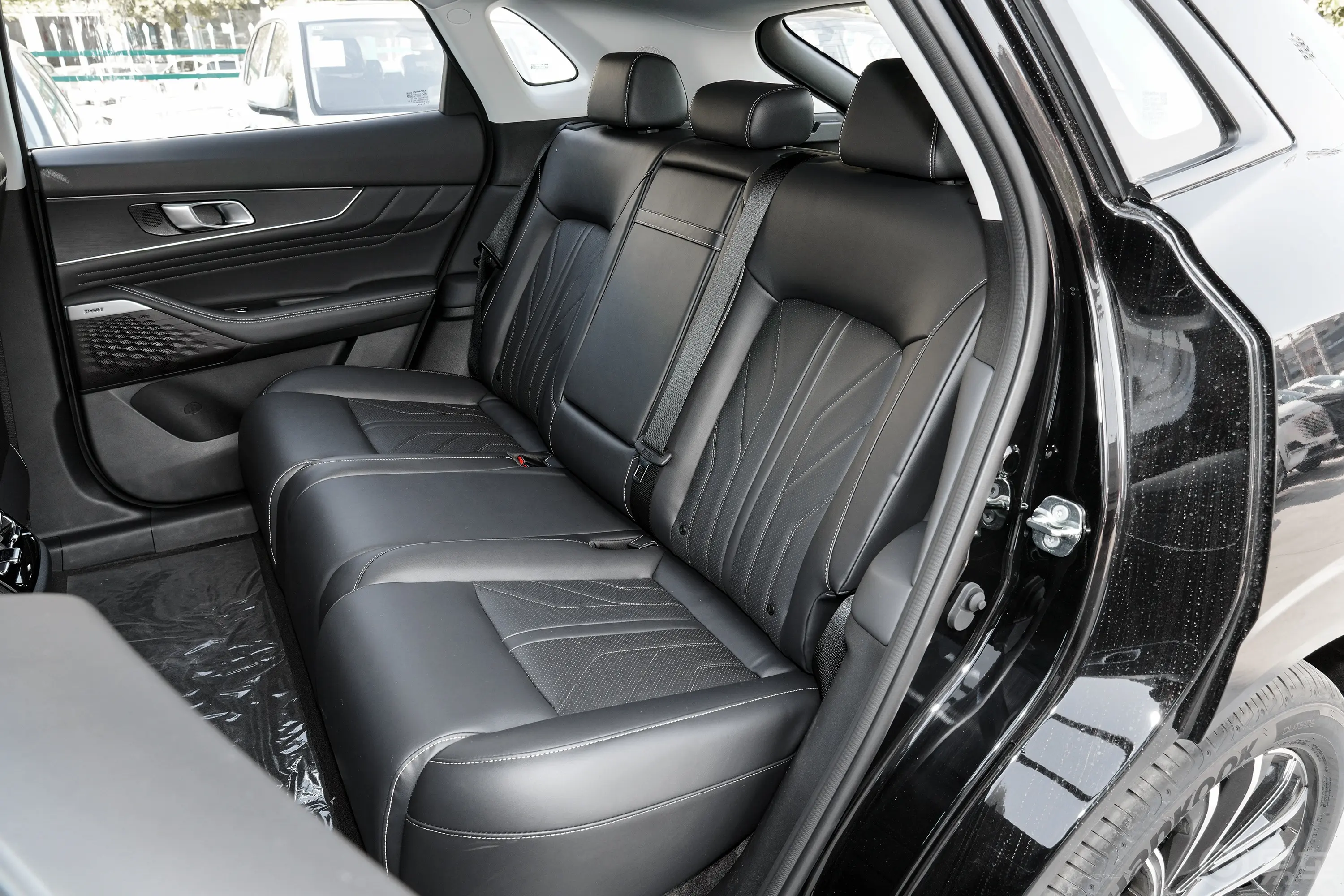 长安UNI-K2.0T 四驱悦享型后排座椅