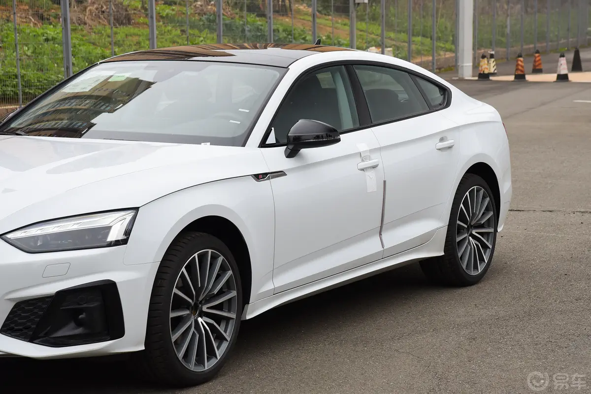 奥迪A5Sportback 40 TFSI quattro 豪华动感型外观细节