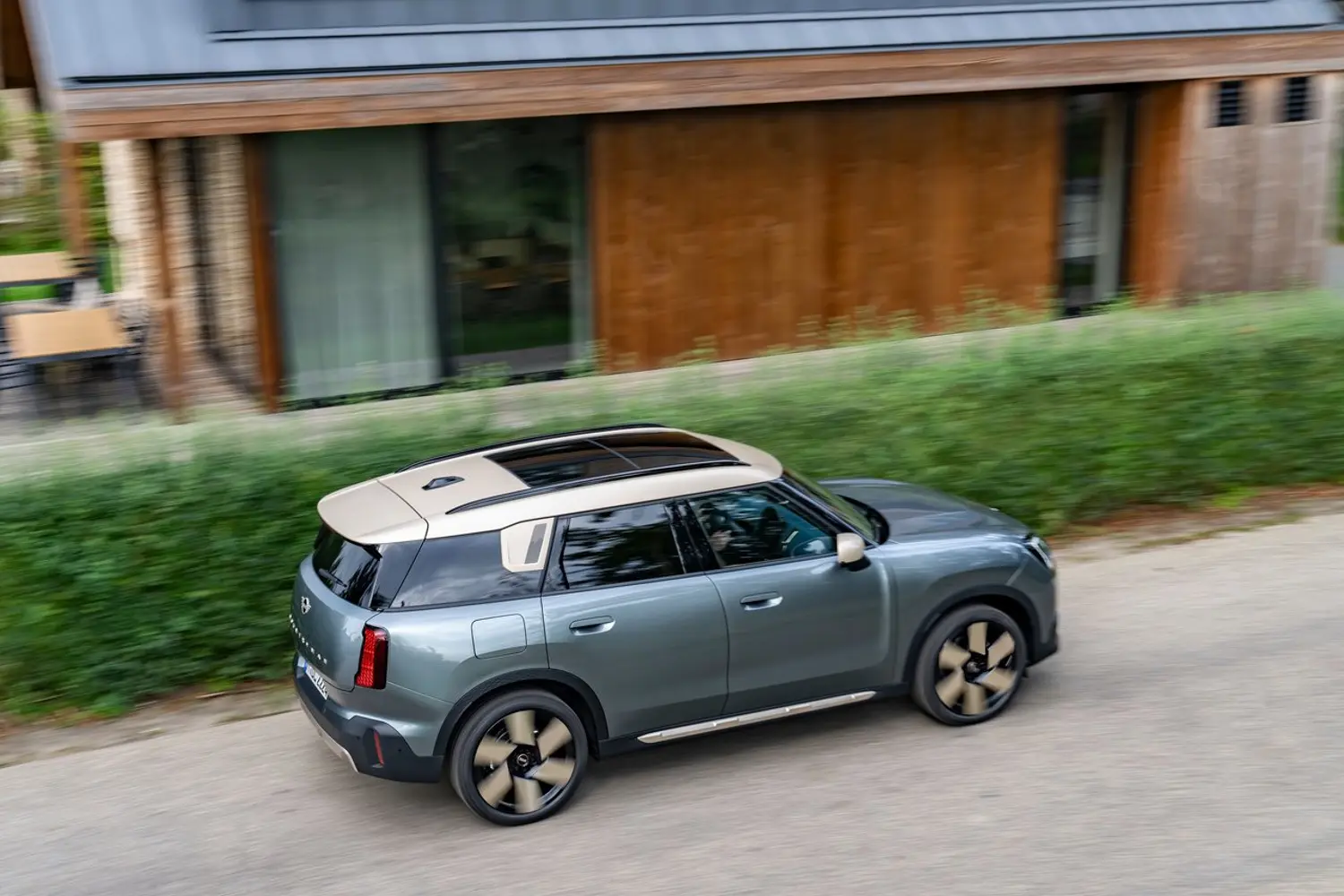 MINI COUNTRYMAN