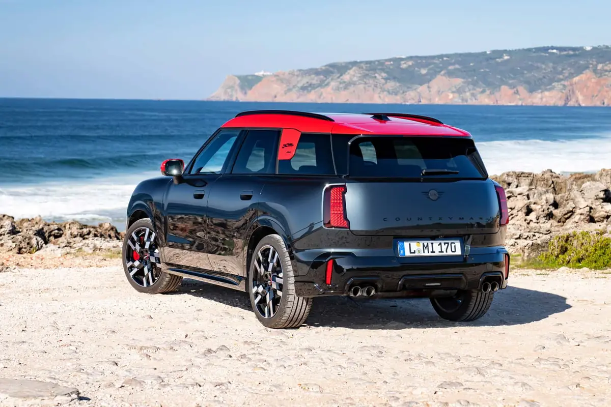 MINI JCW COUNTRYMAN