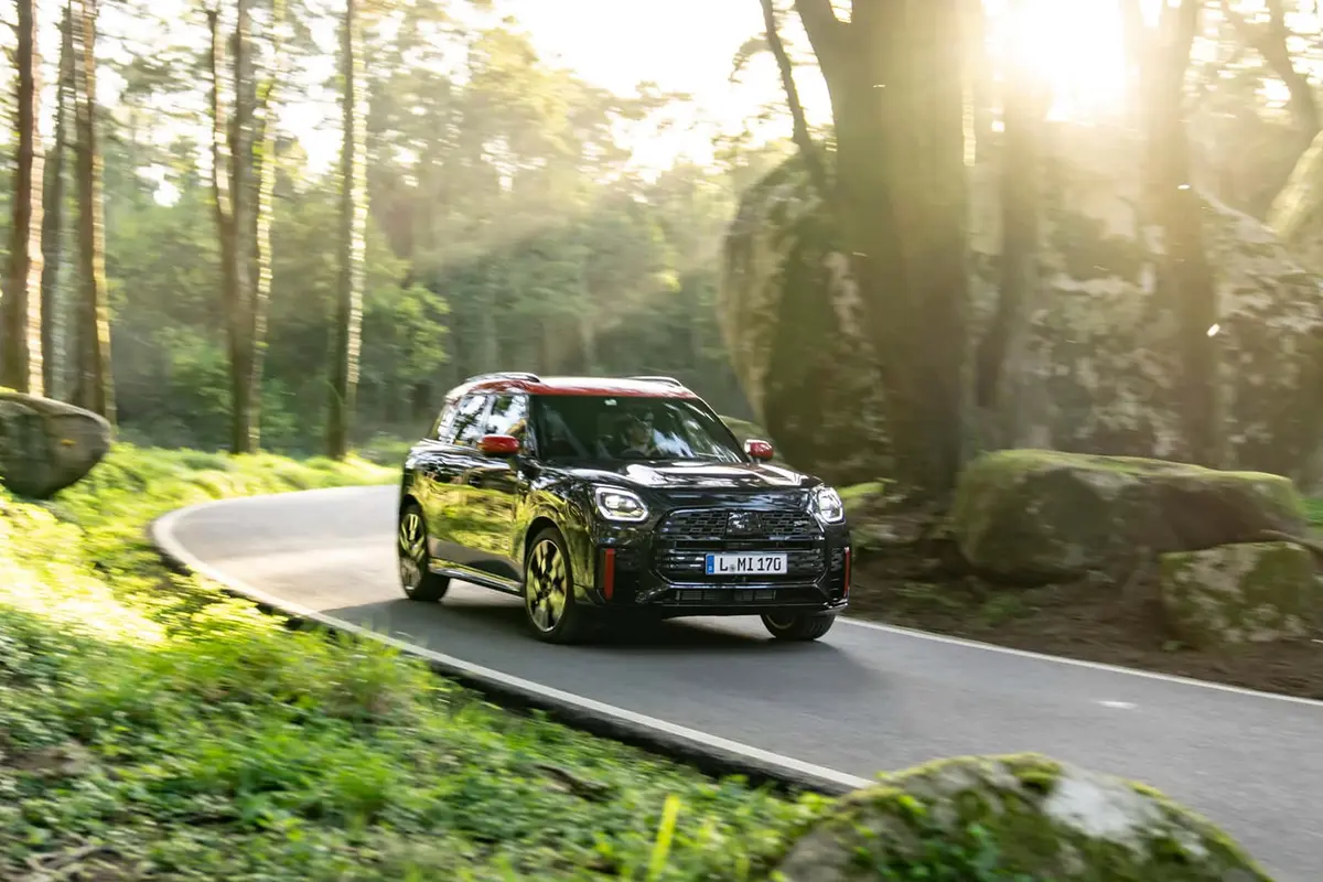 MINI JCW COUNTRYMAN