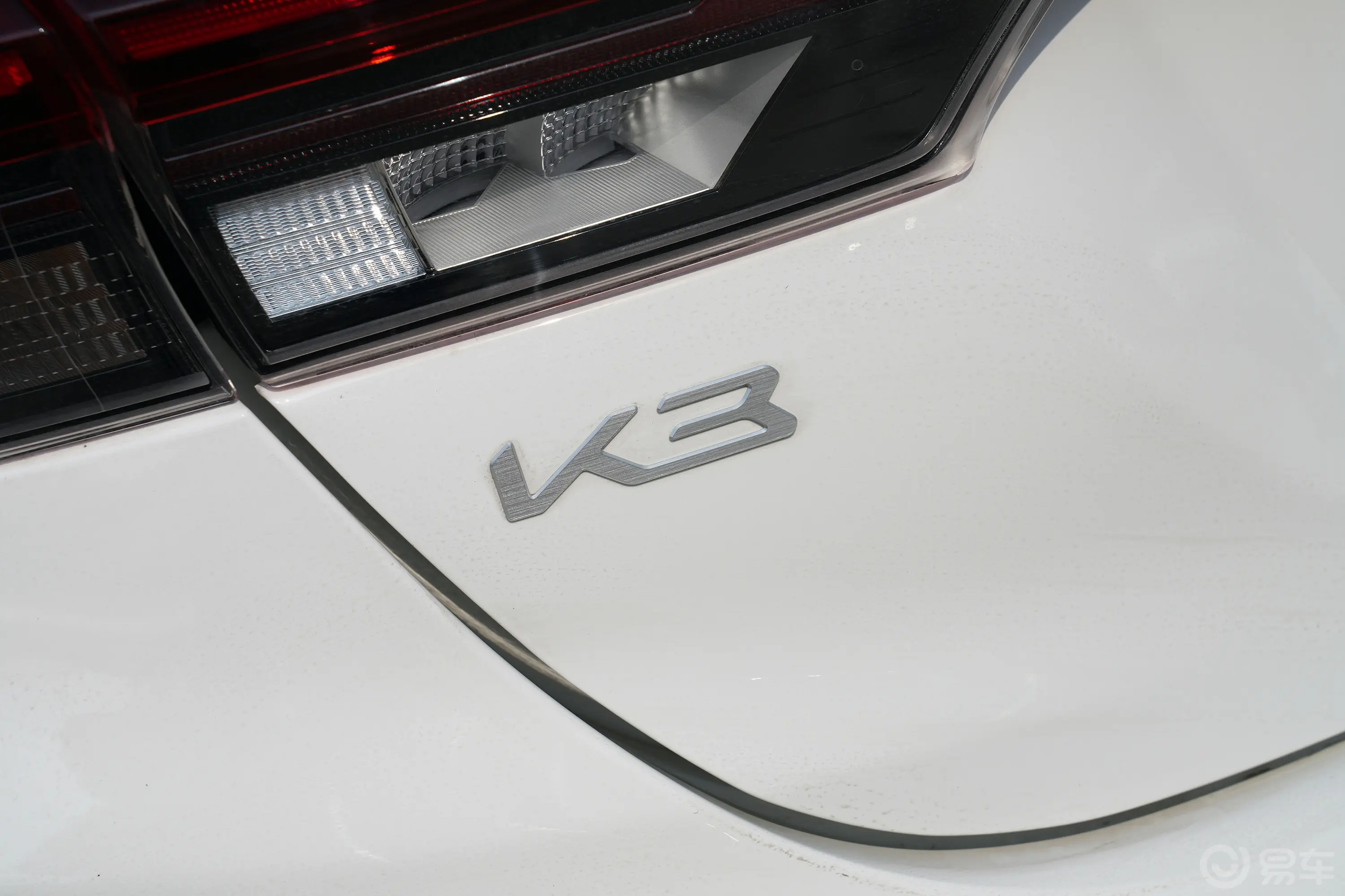 起亚K31.5L CVT舒适优享版外观细节