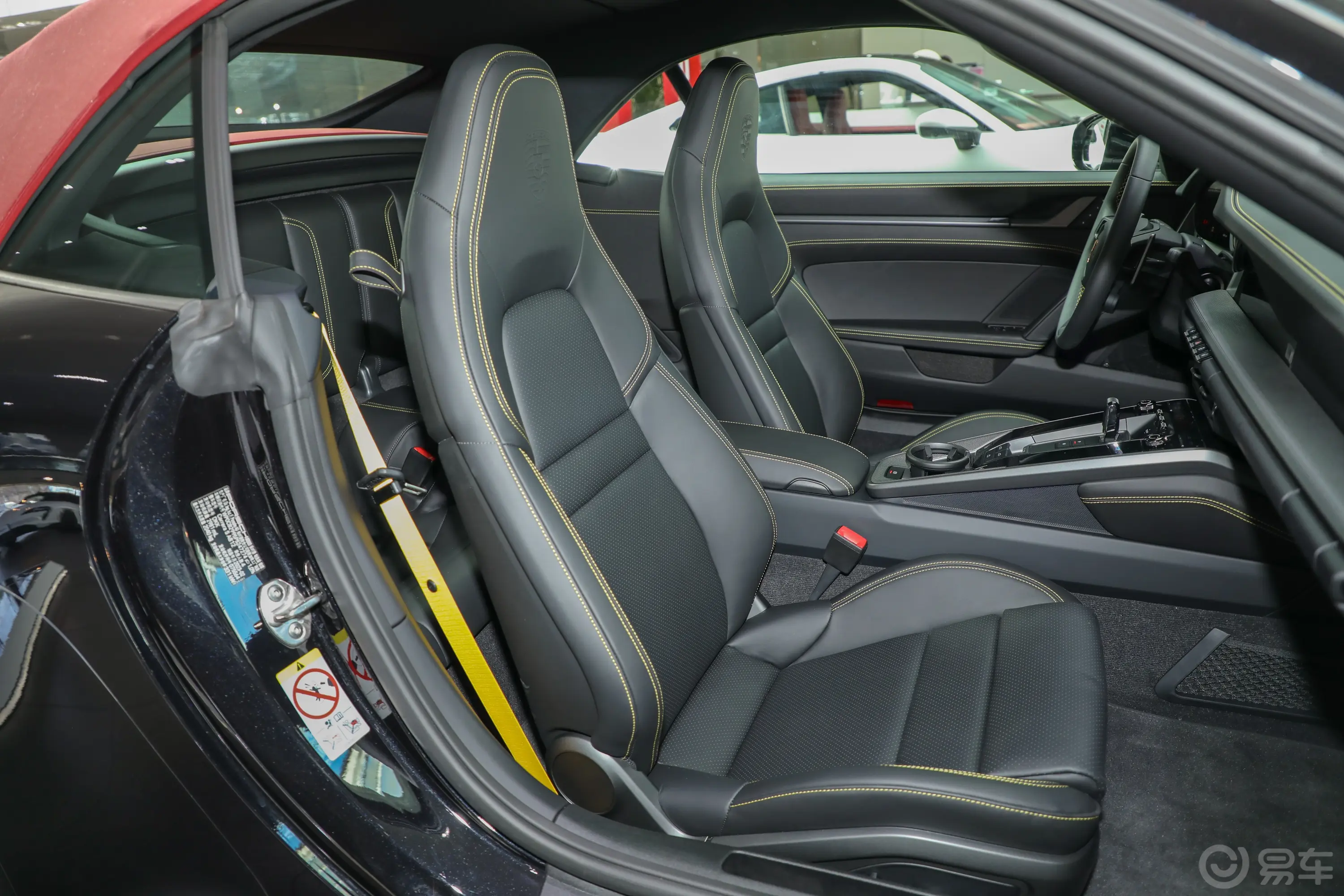 保时捷911Carrera S Cabriolet 3.0T副驾驶座椅