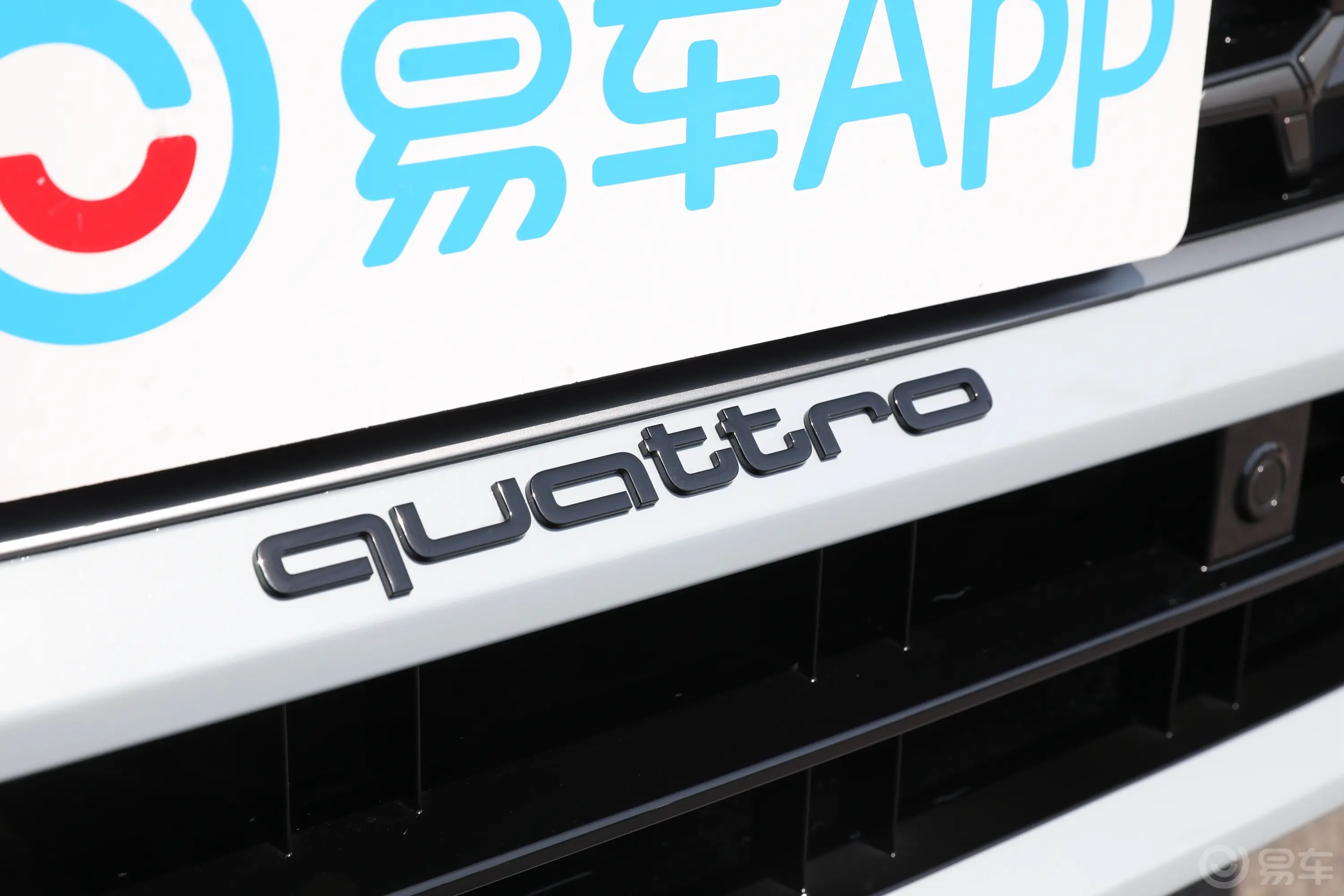 奥迪Q645 TFSI quattro RS套件竞速版 7座外观细节