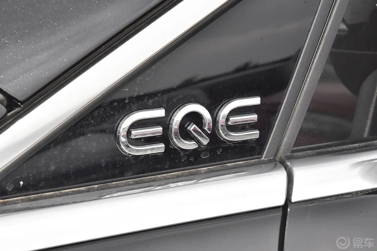 奔驰EQE SUV500 4MATIC 豪华版外观细节