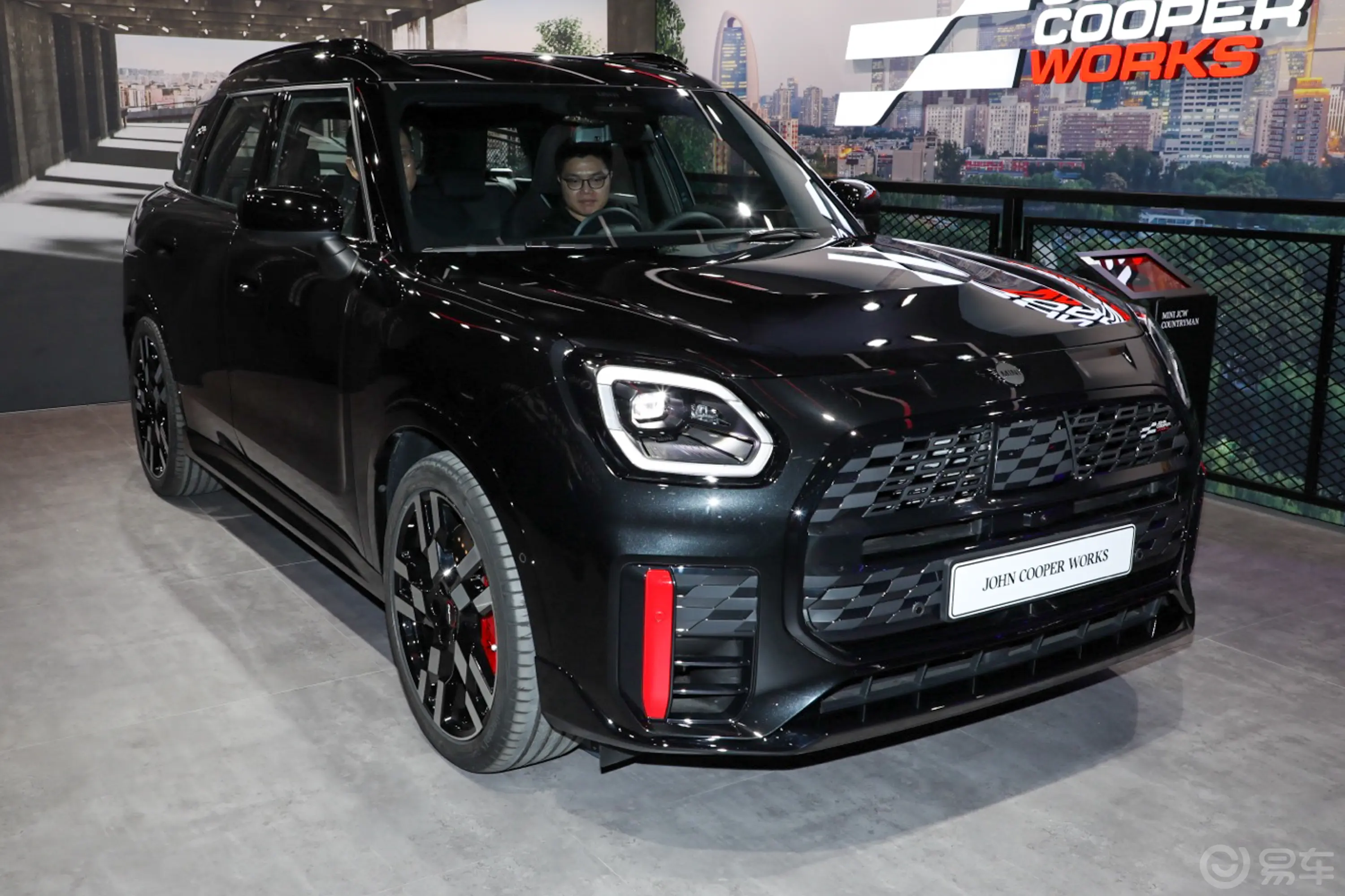 MINI JCW COUNTRYMAN