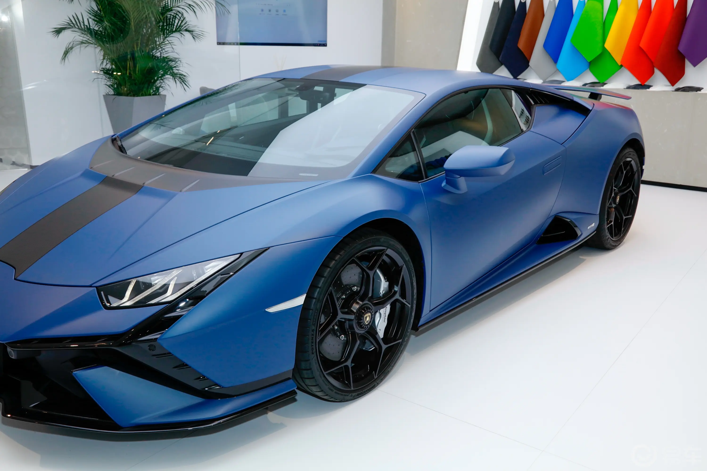 Huracán5.2L Tecnica LP640-2外观