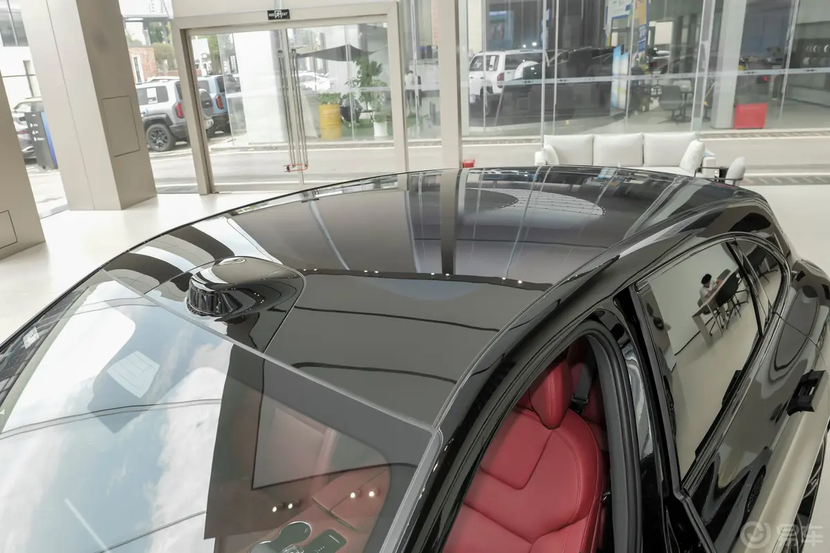 问界M5增程版 230km Max RS 四驱高阶智驾版天窗