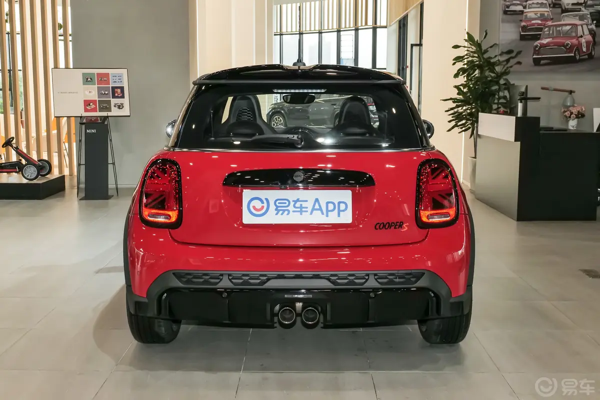 MINI改款 2.0T COOPER S 赛车手正后水平