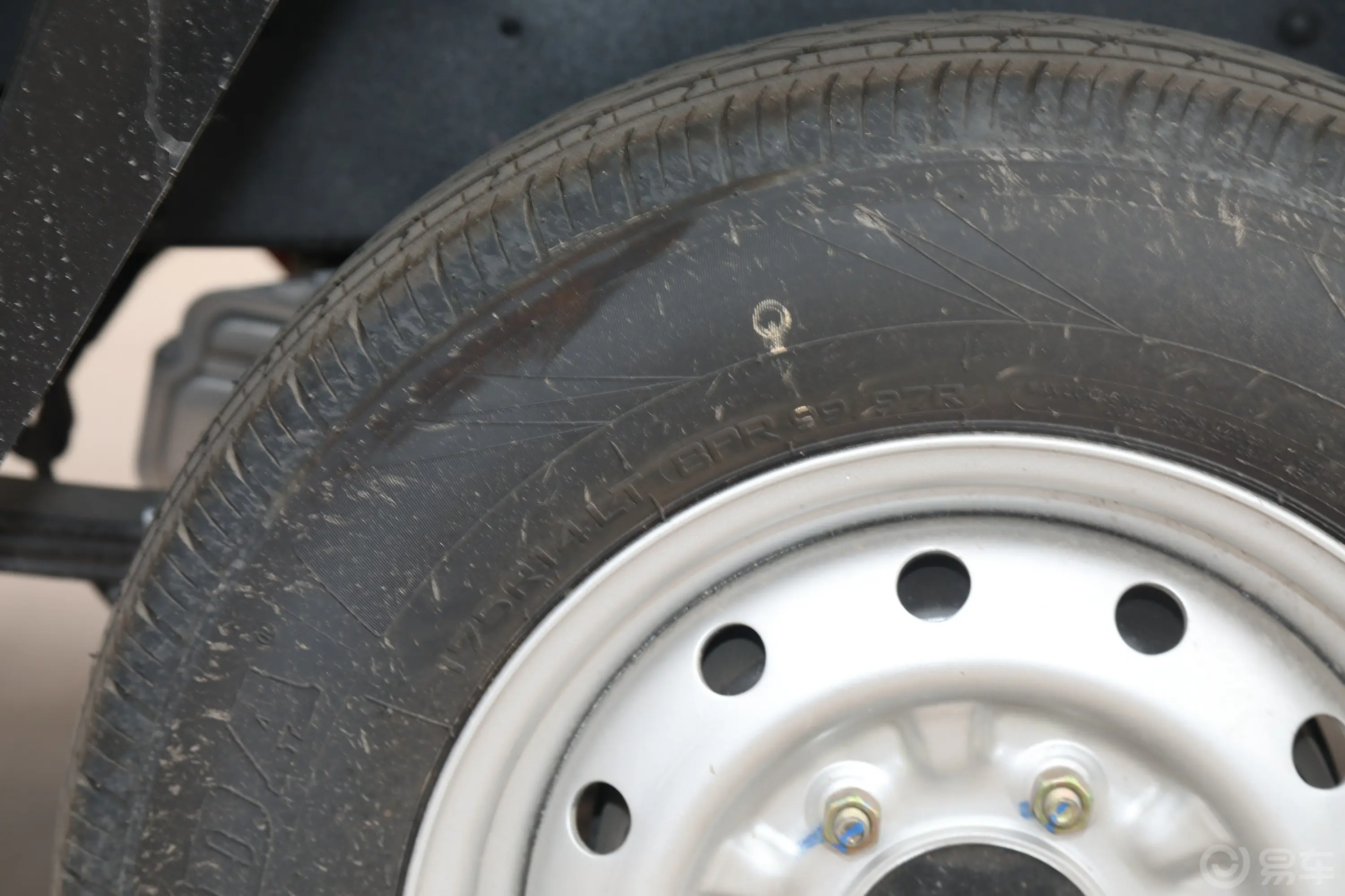 多米EV1260km 厢式运输车动力底盘
