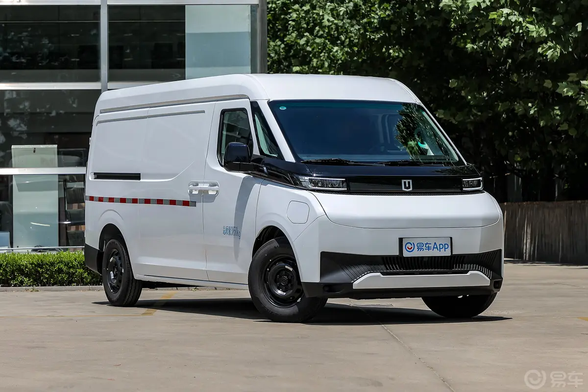 远程超级VAN460km 中轴中顶创富版 66kWh 2/3座侧前45度车头向右水平