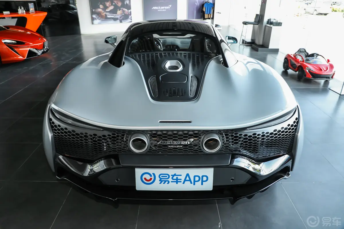 Artura3.0T 标准版正后水平