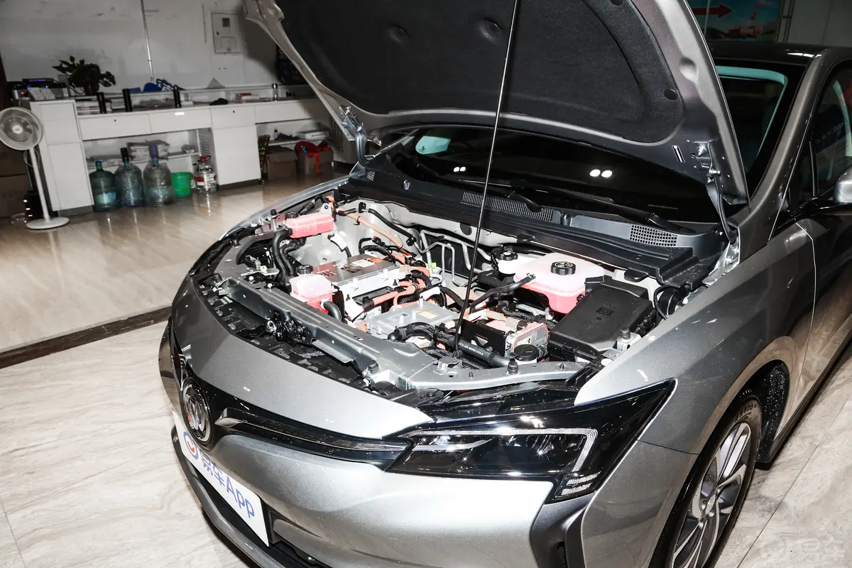 微蓝VELITE 6 纯电动450km 越享Plus版动力底盘