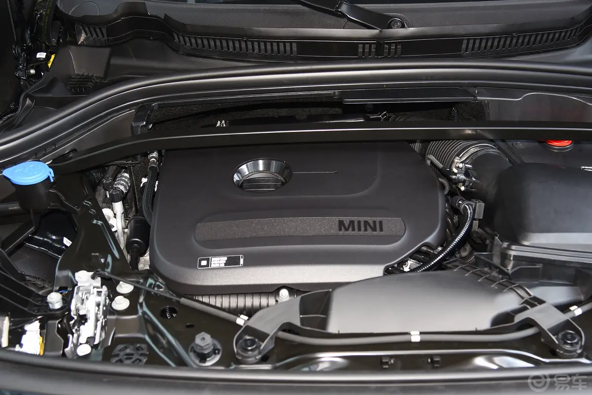MINI JCW COUNTRYMAN2.0T JOHN COOPER WORKS发动机/电机特写