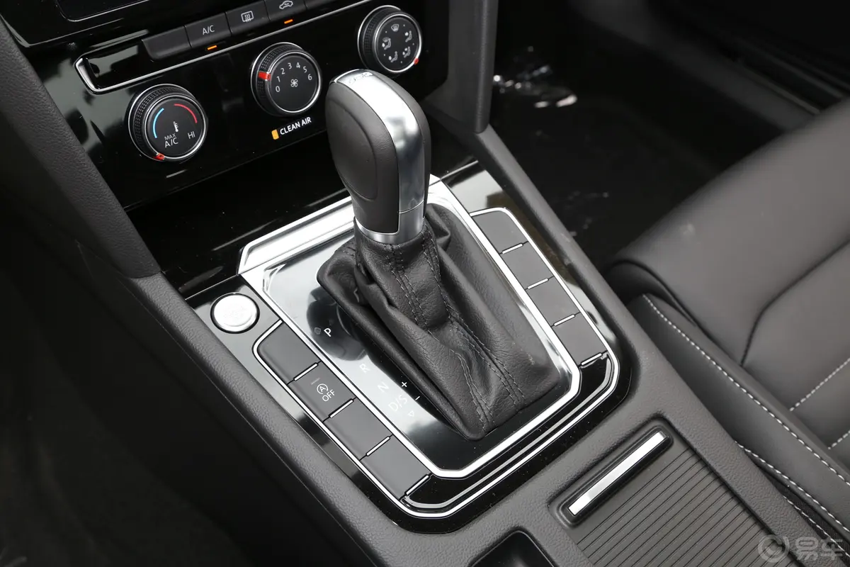 迈腾众享版 280TSI 舒适型换挡装置