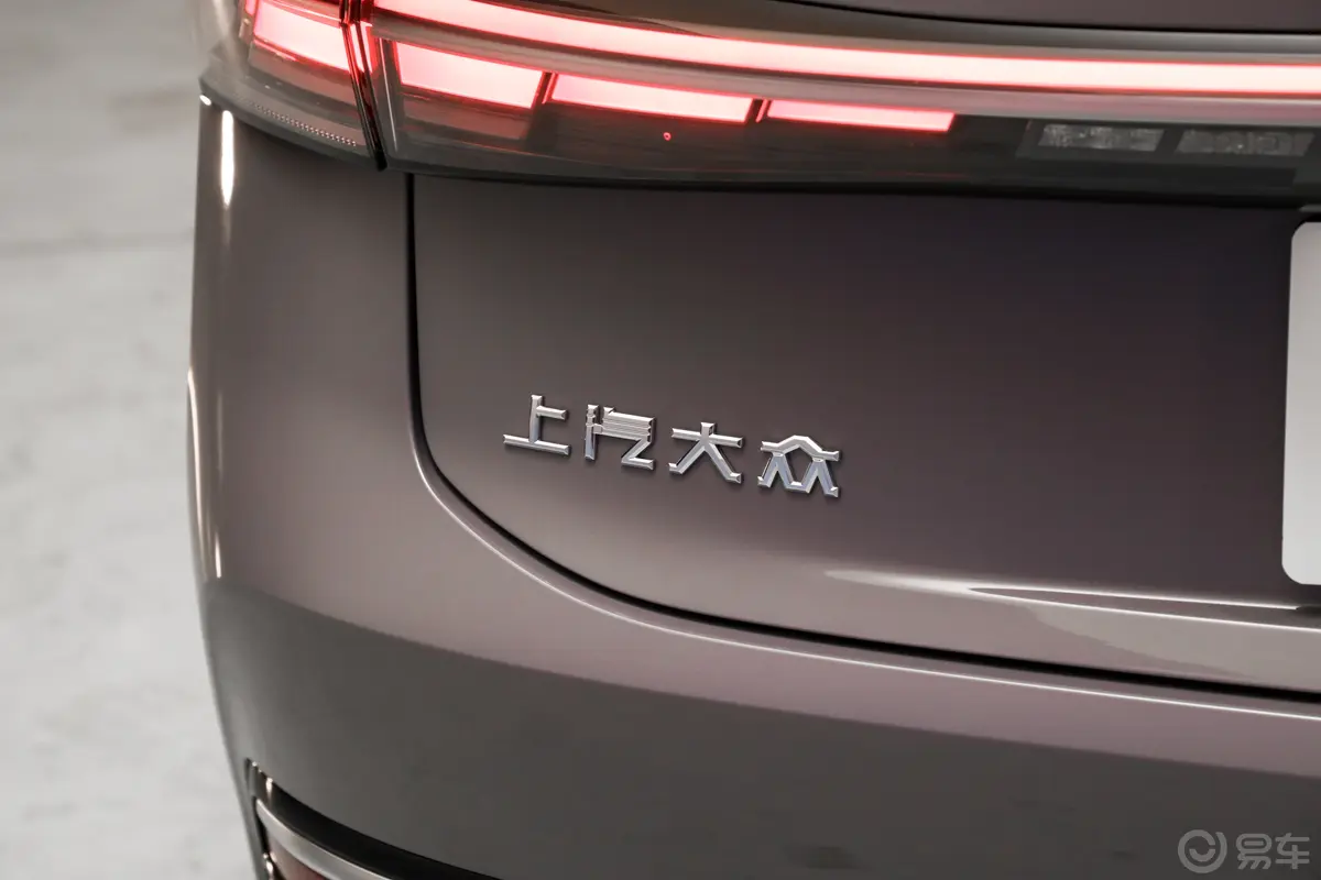 帕萨特Pro 380TSI 龙尊版外观细节
