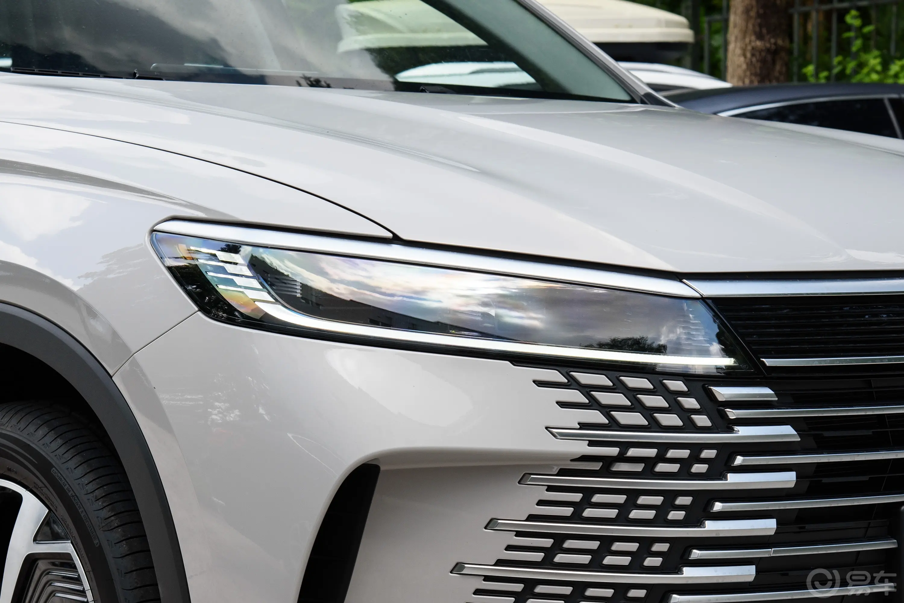 海狮05DM-i1.5L 115km 旗舰型外观灯组