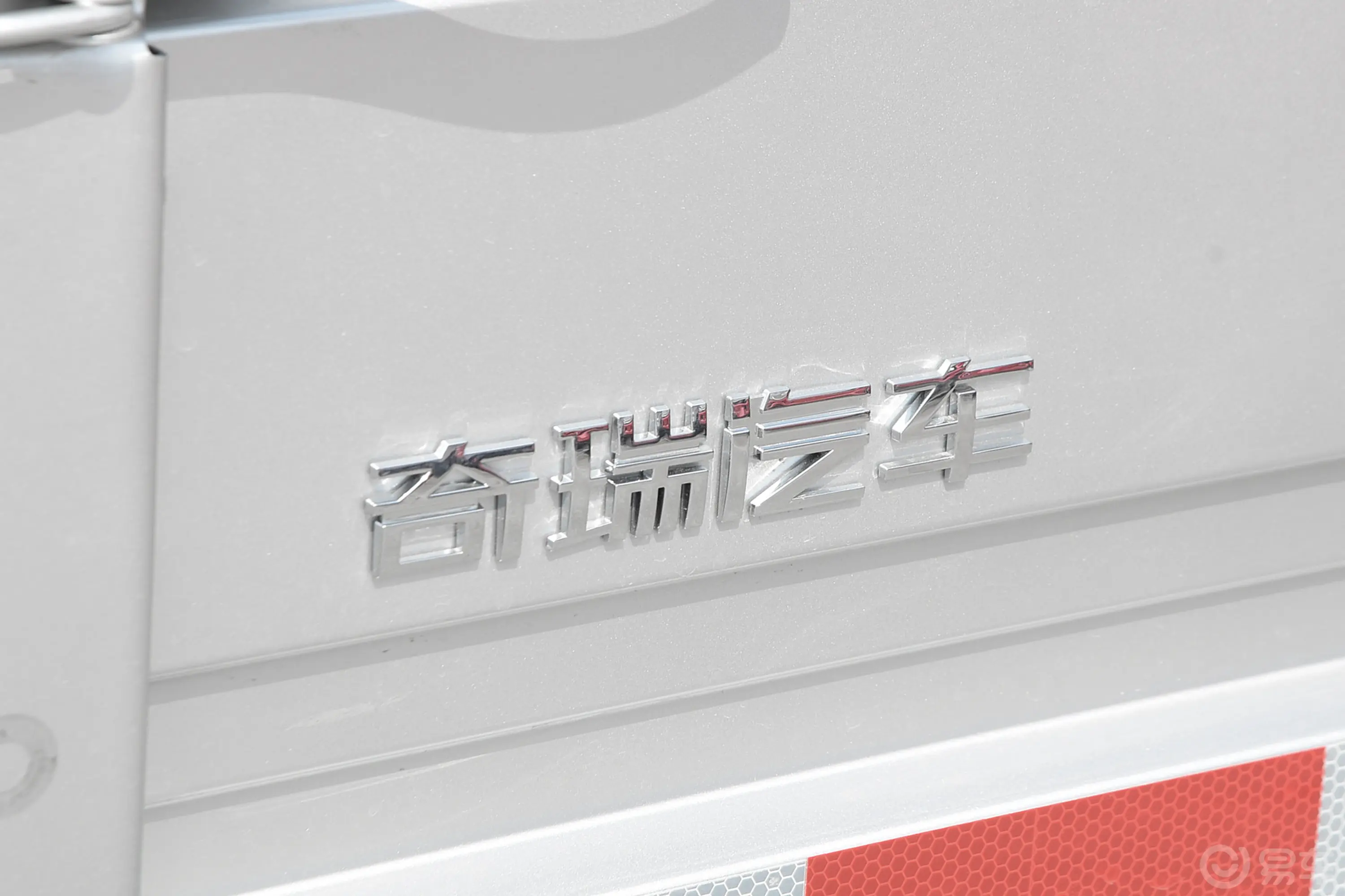 小象X7260km 栏板车豪华版 3815mm货箱外观细节