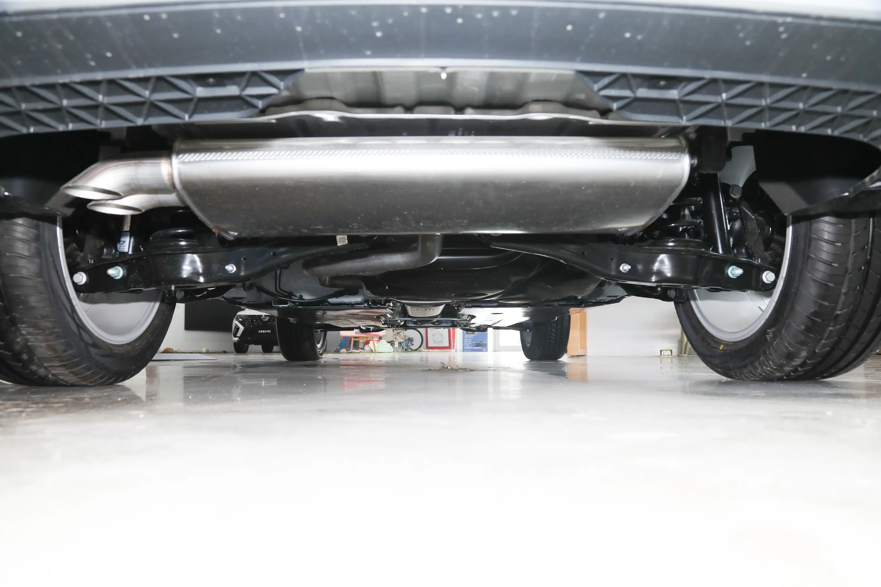 捷达VS7千里江山 280TSI 自动荣耀版后悬架整体