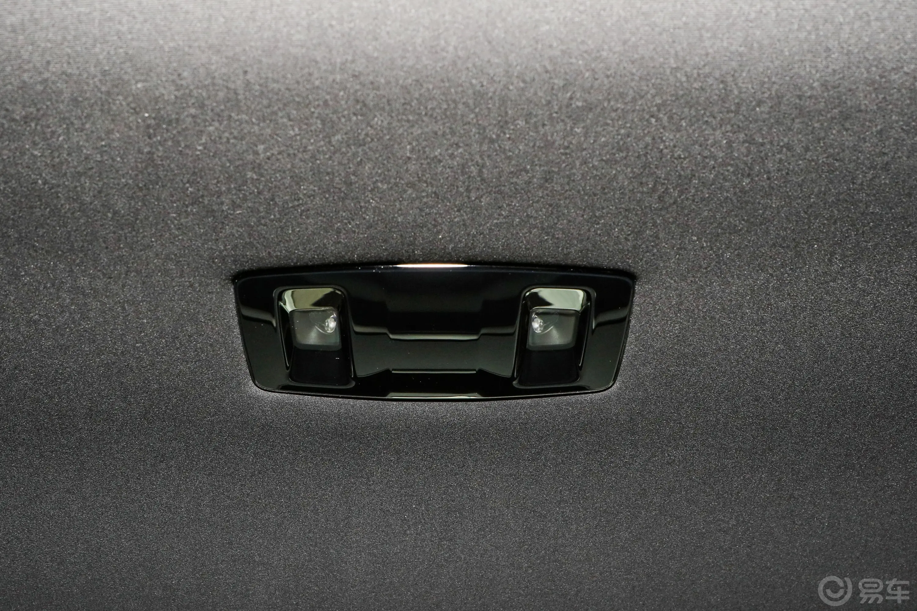 雷克萨斯RX350h 两驱舒享版后排功能