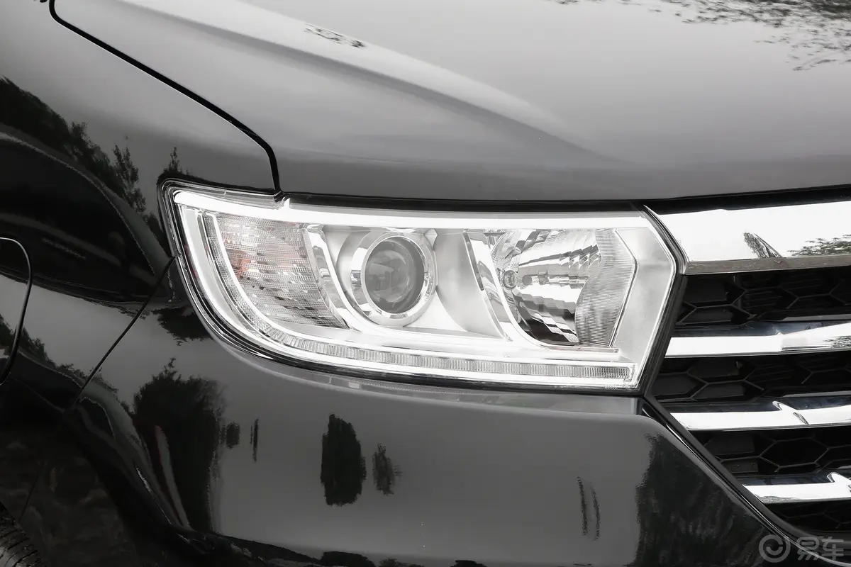 瑞风M3 PHEV2.0L 85km 智联版 7座外观灯组