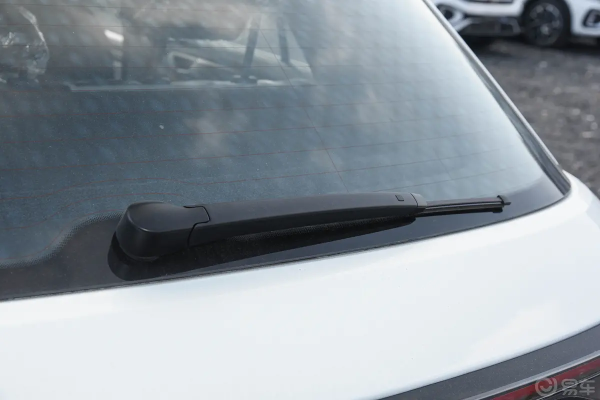 探歌300TSI 星光版外观