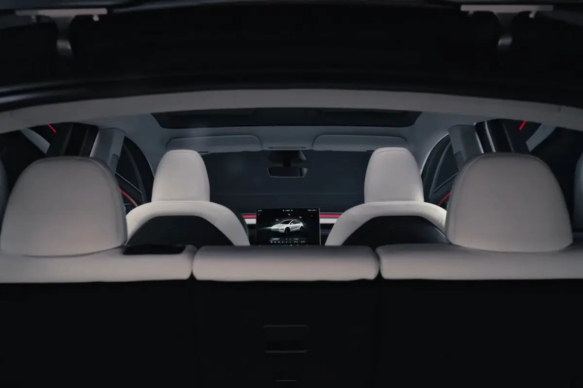 Model Y719km 长续航全轮驱动首发版