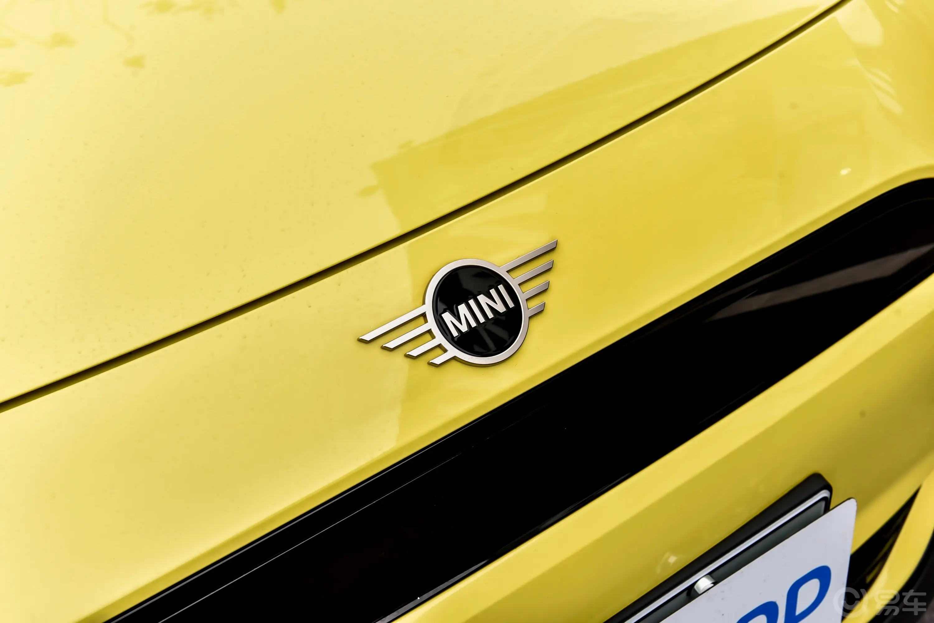 电动MINI COOPER456km COOPER E 经典派外观细节