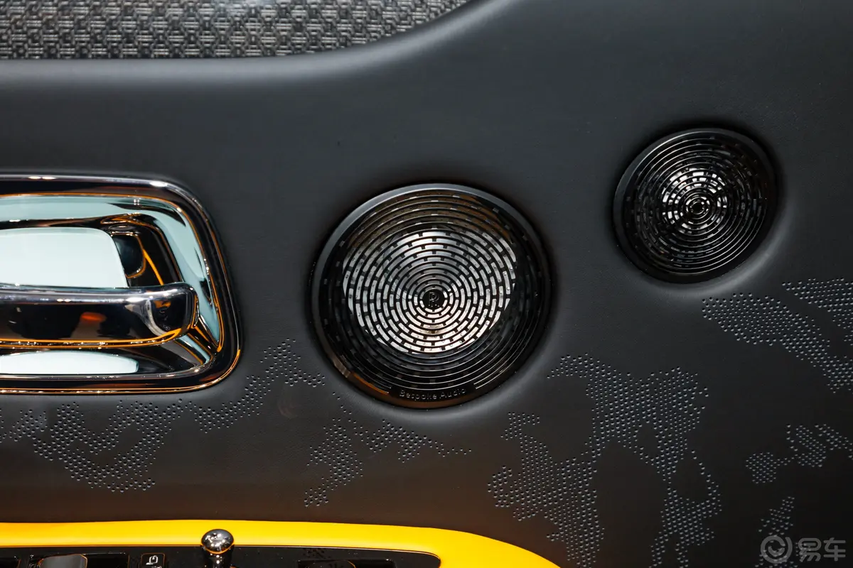 古思特6.7T Black Badge音响和品牌