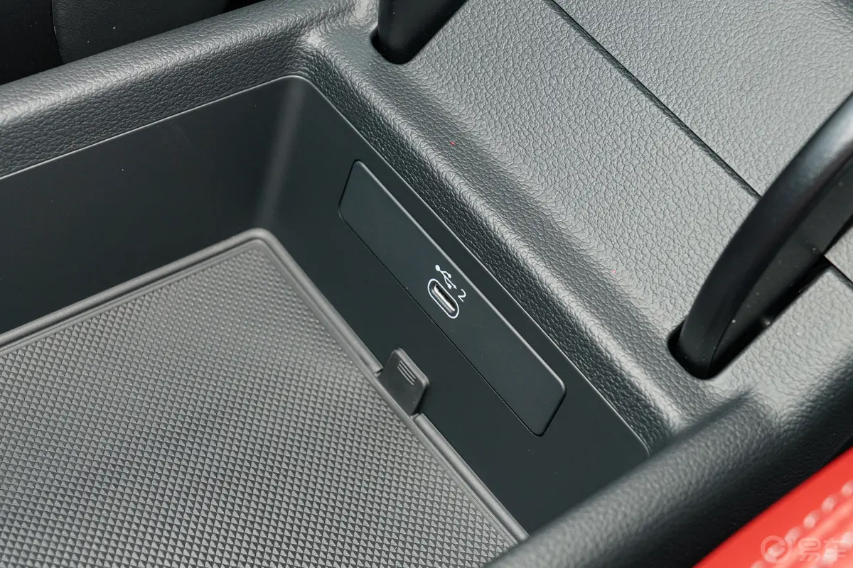 奥迪S4Avant 3.0T中控
