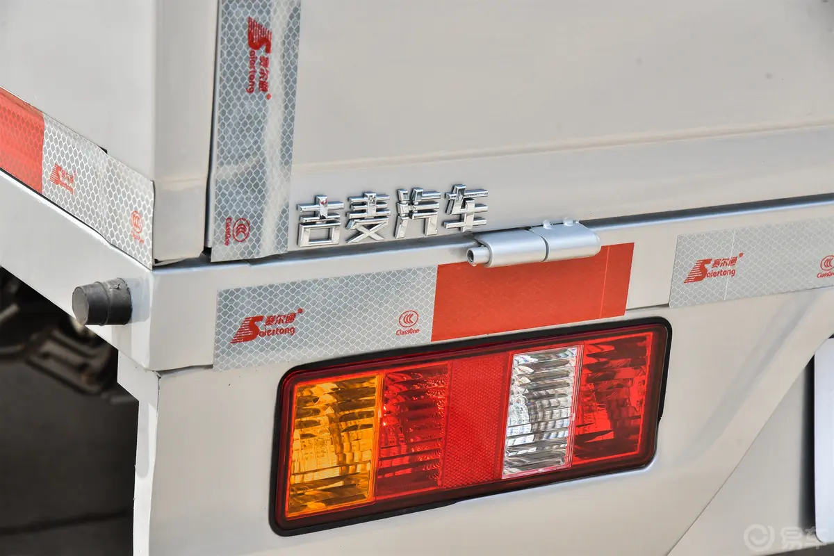 大象G40G40-L 245km 单排栏板车(加宽车厢)外观细节