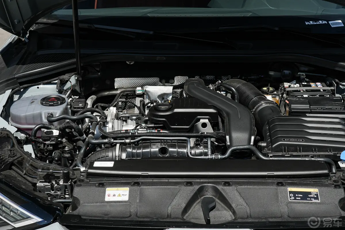 奥迪A3改款 A3L Limousine 35TFSI 飞驰尊享型发动机/电机特写
