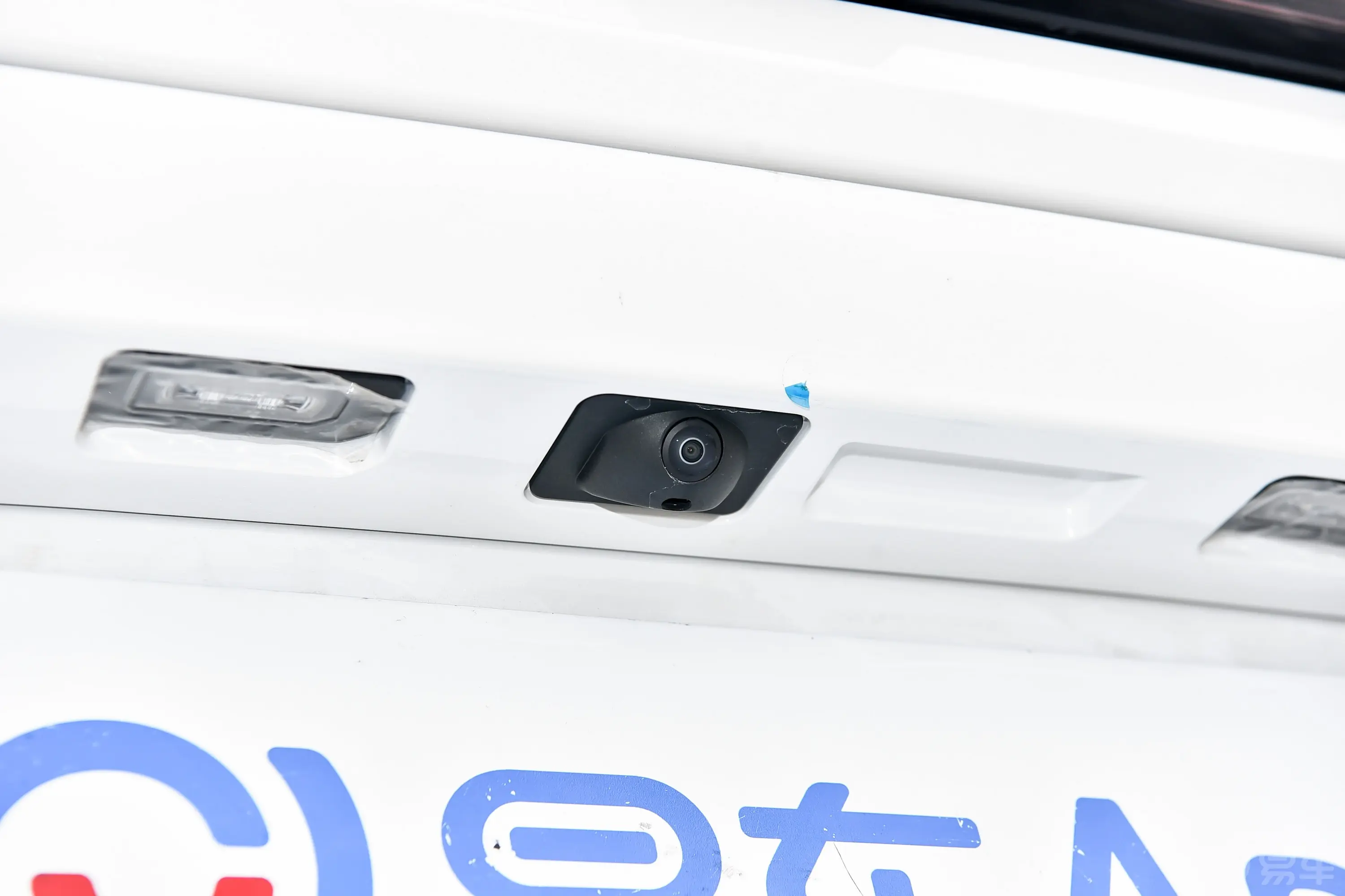山海L91.5T 108km 精英版 7座外观细节