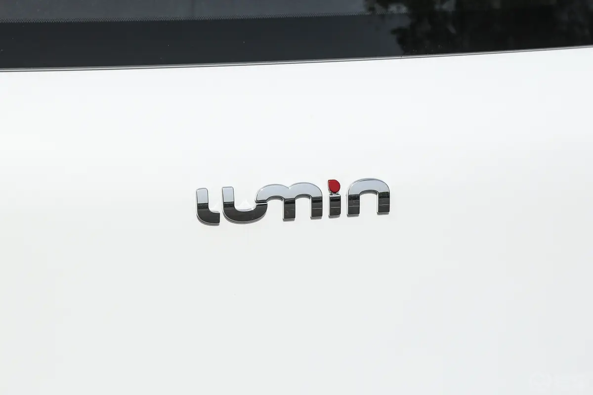 长安Lumin301km 蜜沁款外观细节