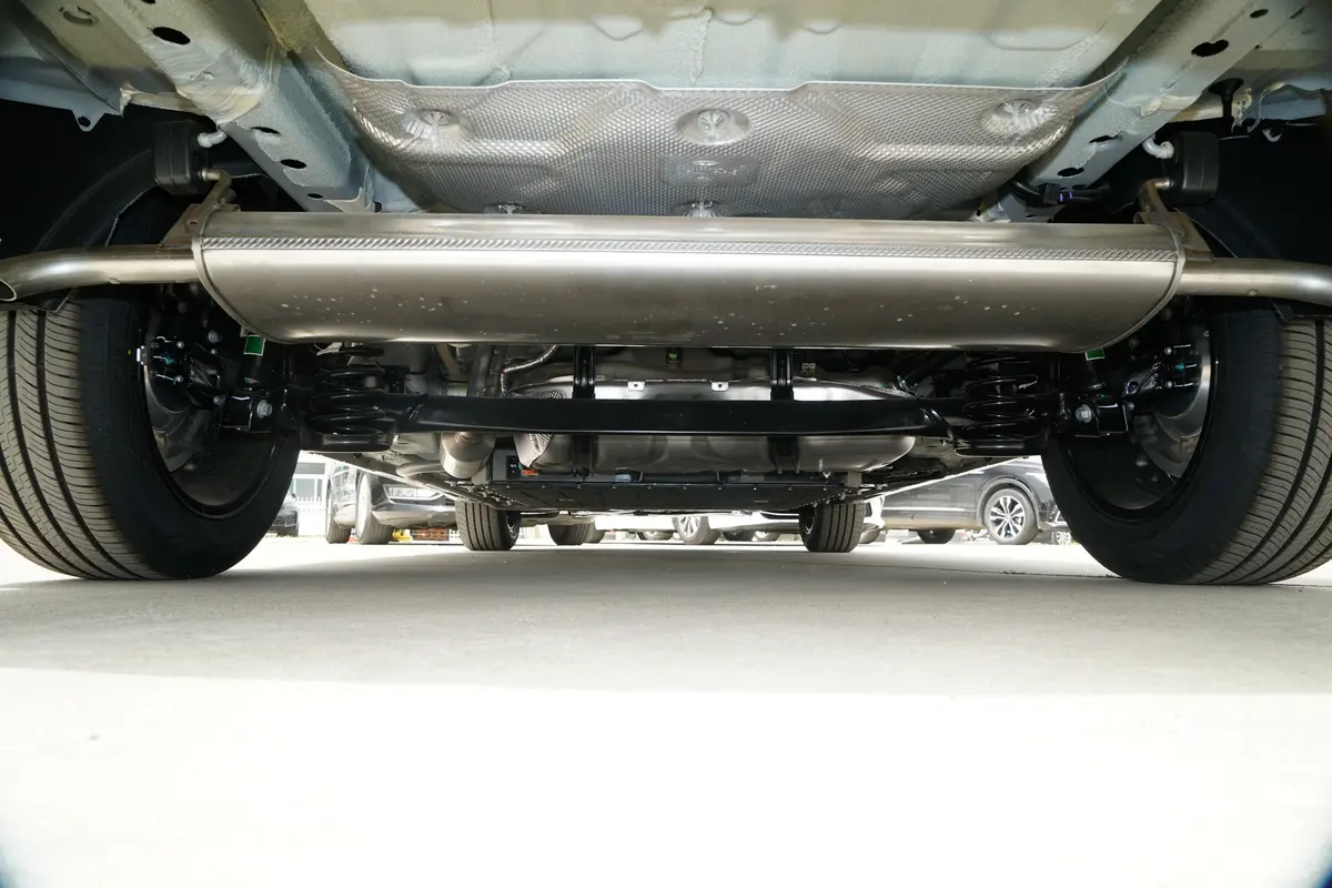 风云A81.5L 70km 标准版后悬架整体